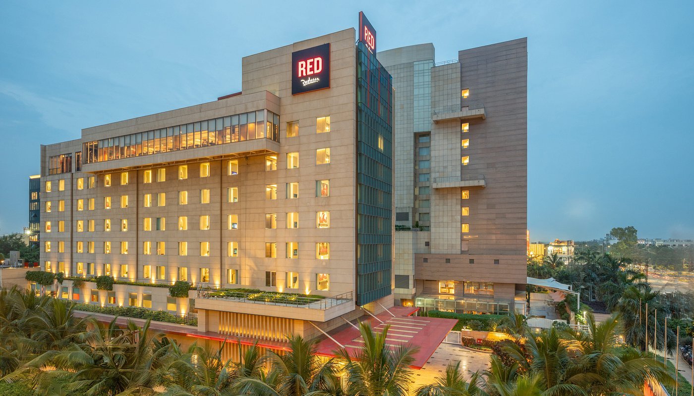 Radisson Red Hotel